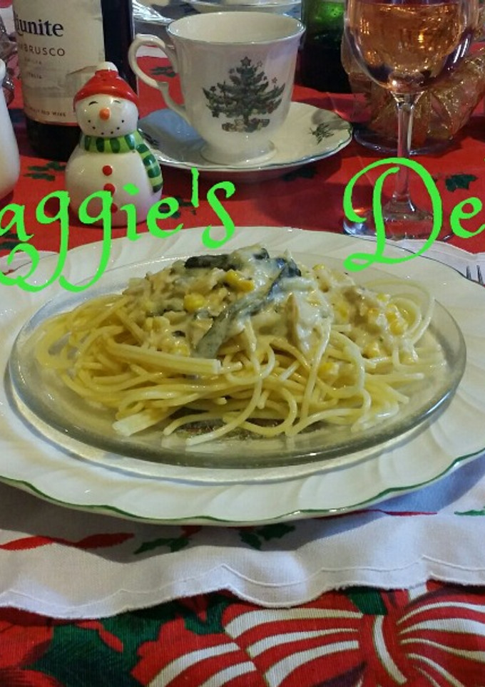 Una foto de Pasta en crema de maiz con rajas poblanas y pollo