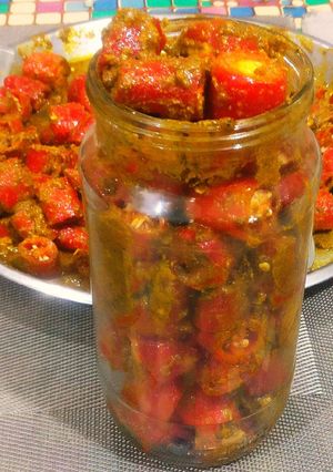 A picture of Lal mirch ka Achar.