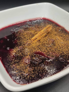 Una foto de Mazamorra Morada. (Postre Peruano)