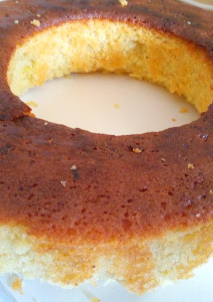 A picture of Lazy Orange Cake.