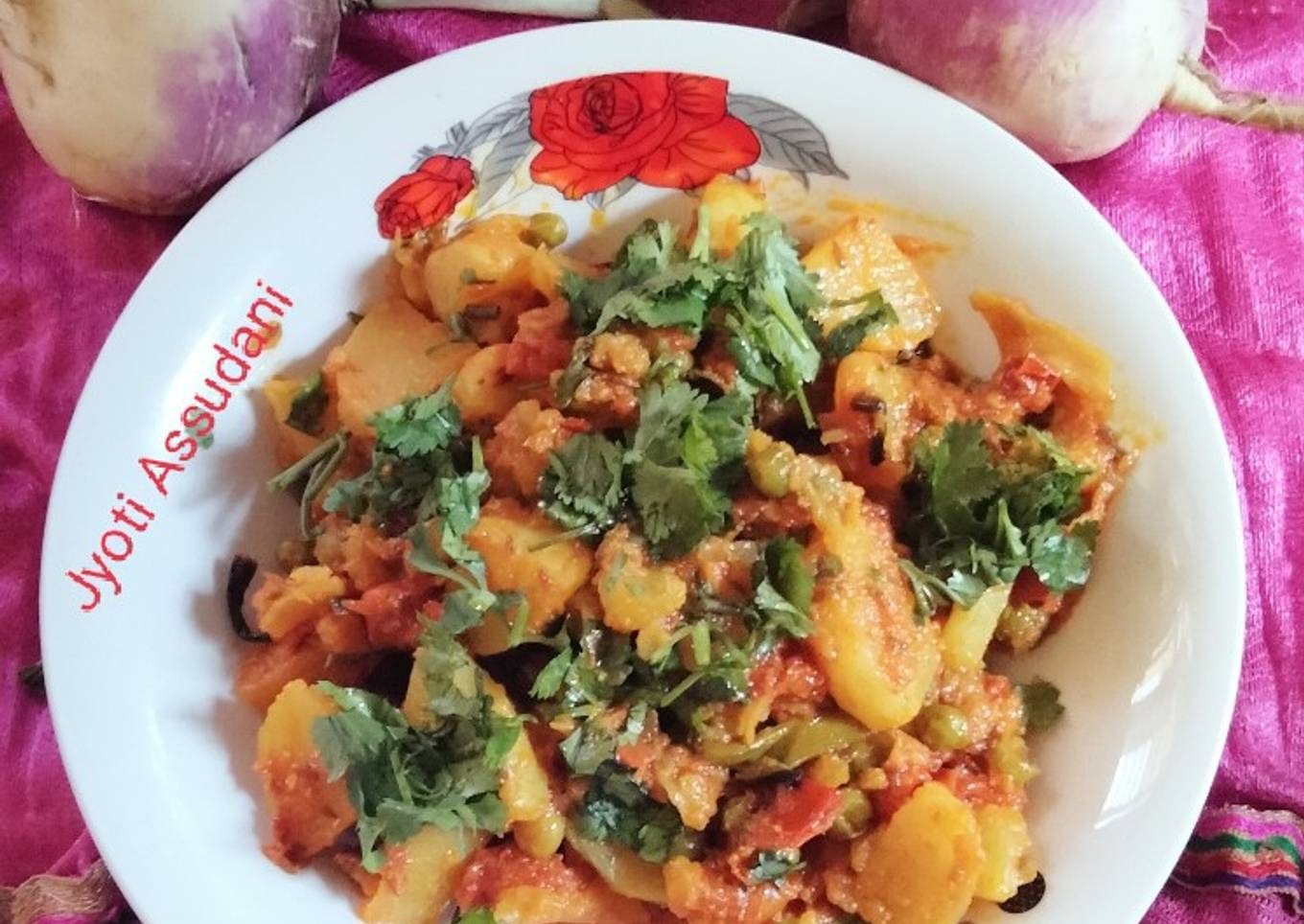 Spicy mashed Turnip Recipe 😋😋(shalgam Bharta)