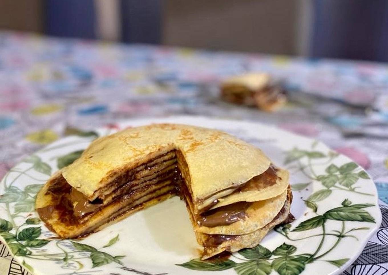 Torre de crepes de Nutella "I love tardes lluviosas" ♥️