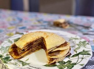 Foto principal de Torre de crepes de Nutella "I love tardes lluviosas" ♥️