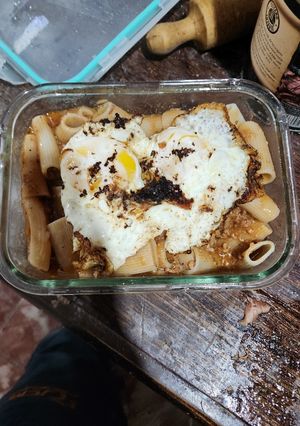 Una foto de Canutos con atún y huevos