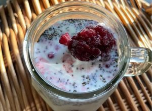 Gambar Chia Seeds Mixed Berries