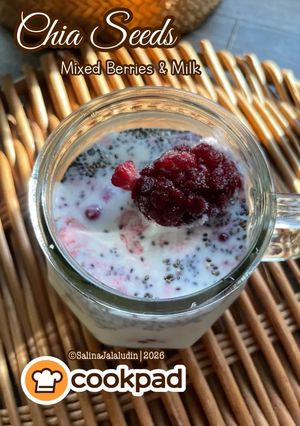 Gambar Chia Seeds Mixed Berries