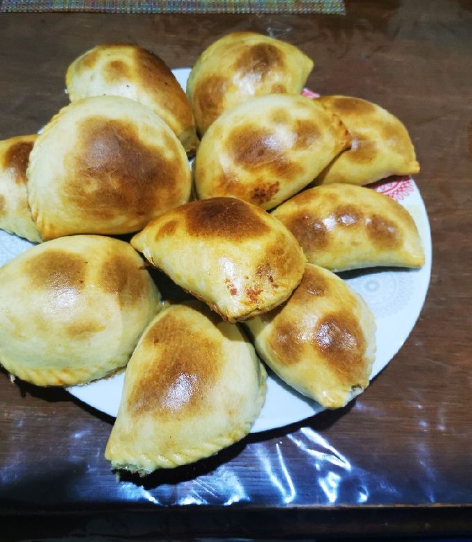 A picture of Homemade Baked Chicken Empanada Dough.
