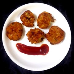 A picture of Potato Tikki.