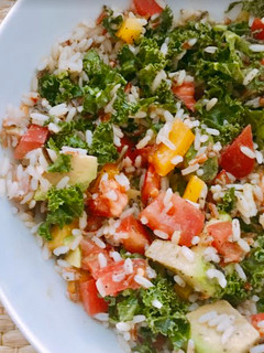 Una foto de Ensalada de kale fit