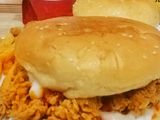 Crunchy zinger burger
