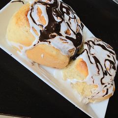 A picture of Cinnamon rolls.