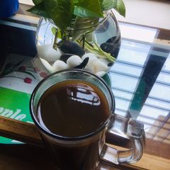 A picture of Noni fruit juice.