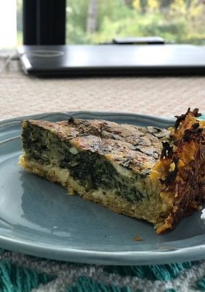 Una foto de Tarta espinacas con masa de boniato