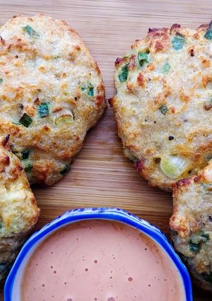 A picture of Asian Flavored Tuna Patties.