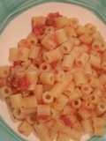 Ditali rigati con pomodoro fresco e tonno
