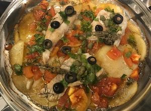Una foto de Pescado 🐟 al horno con papas