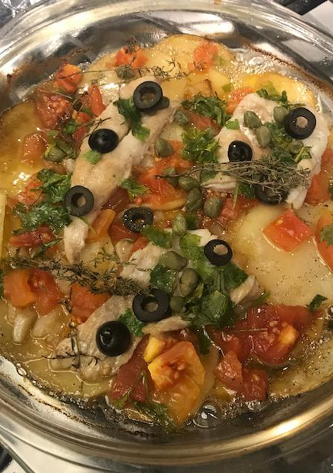 Una foto de Pescado 🐟 al horno con papas