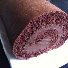 A picture of Cocoa Butter Beans Roll Cake.