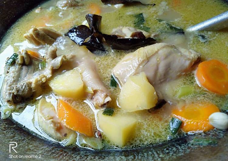 Cara mudah memasak Sup ayam potong Anti Gagal