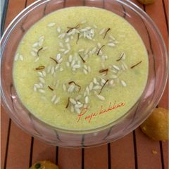 A picture of Ladoo Kheer.