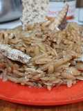 Cocina de subsistencia: Orzo con Caballa en Aceite y Pimentón