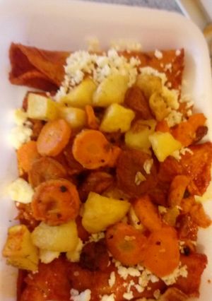 Una foto de Enchiladas rojas