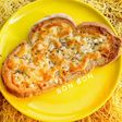 Bánh Mì Phô Mai Bơ Tỏi Ăn Sáng