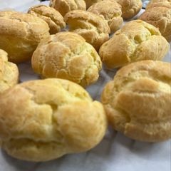 A picture of Preposterous Profiteroles.