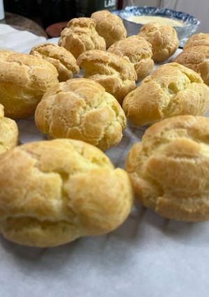A picture of Preposterous Profiteroles.