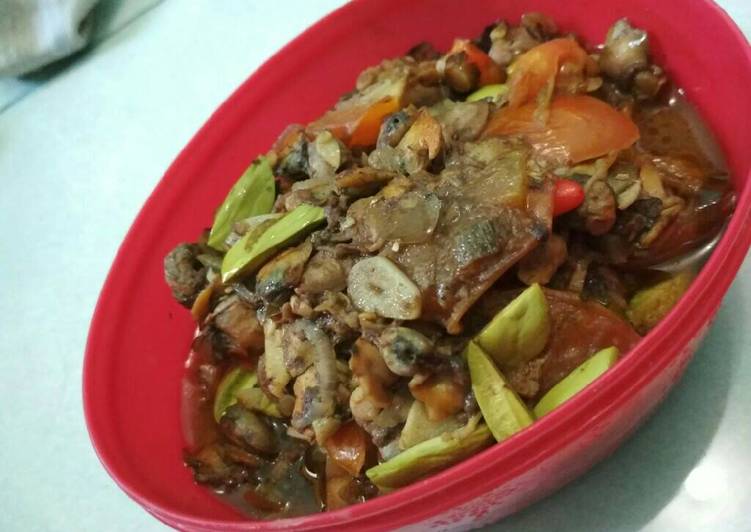 Resep: Tumis Kerang Asam Pedas Enak Terbaru