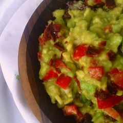 A picture of Bacon Guacamole.