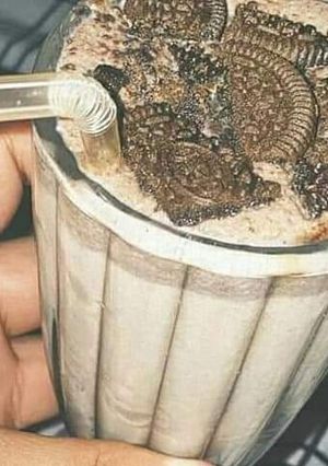 A picture of Oreo shake.