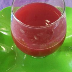 Pomegranate juice🍹 A picture of Pomegranate juice🍹.