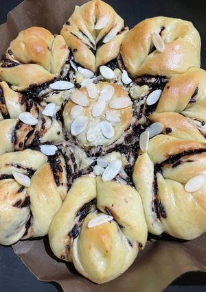 Foto resep Kreasi roti (flower bread)