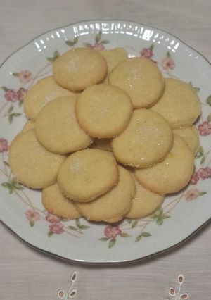 Una foto de Polvorones de naranja