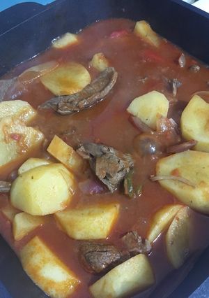 Una foto de Bife a la criolla