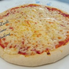 A picture of 🍕🍕Fast and Easy 1 Minute Microwave Pizza🍕🍕.