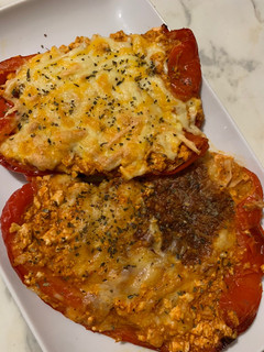Una foto de Pimientos rellenos de queso al horno