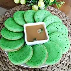 Apem serabi pandan রেসিপির প্রধান ছবি