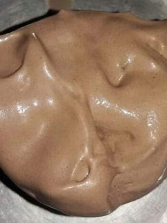 चॉकलेट आइस क्रीम (Chocolate Icecream recipe in hindi) रेसिपी मुख्य फोटो