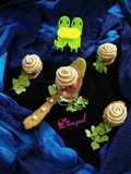 Oats daliya balls loaded with oats palak spoon