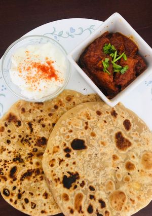 A picture of Paneer paratha.