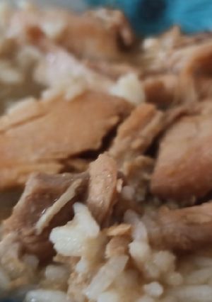 Una foto de Pollo en salsa de miel y soja