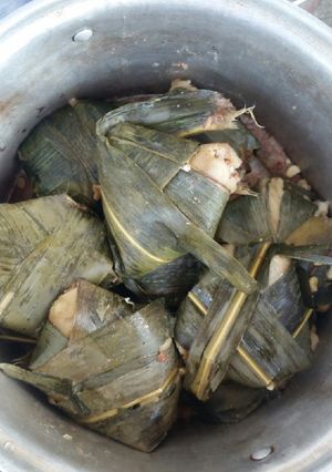 Una foto de Torundas, Corundas o (tamales de ceniza)