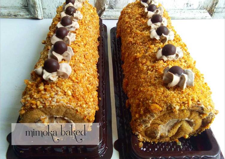 Mocca naugat roll cake