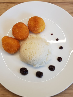 Rántott sajtgolyó recept fotója