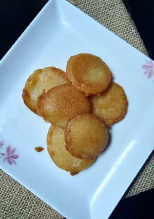 সুজির পানতোয়া মিষ্টি বরা রেসিপির প্রধান ছবি