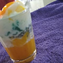 Mango falooda A picture of Mango falooda.