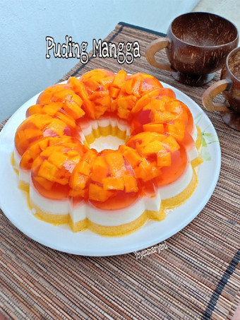 Langkah Mudah untuk Menyiapkan Puding mangga 3 lapis Wajib Dicoba