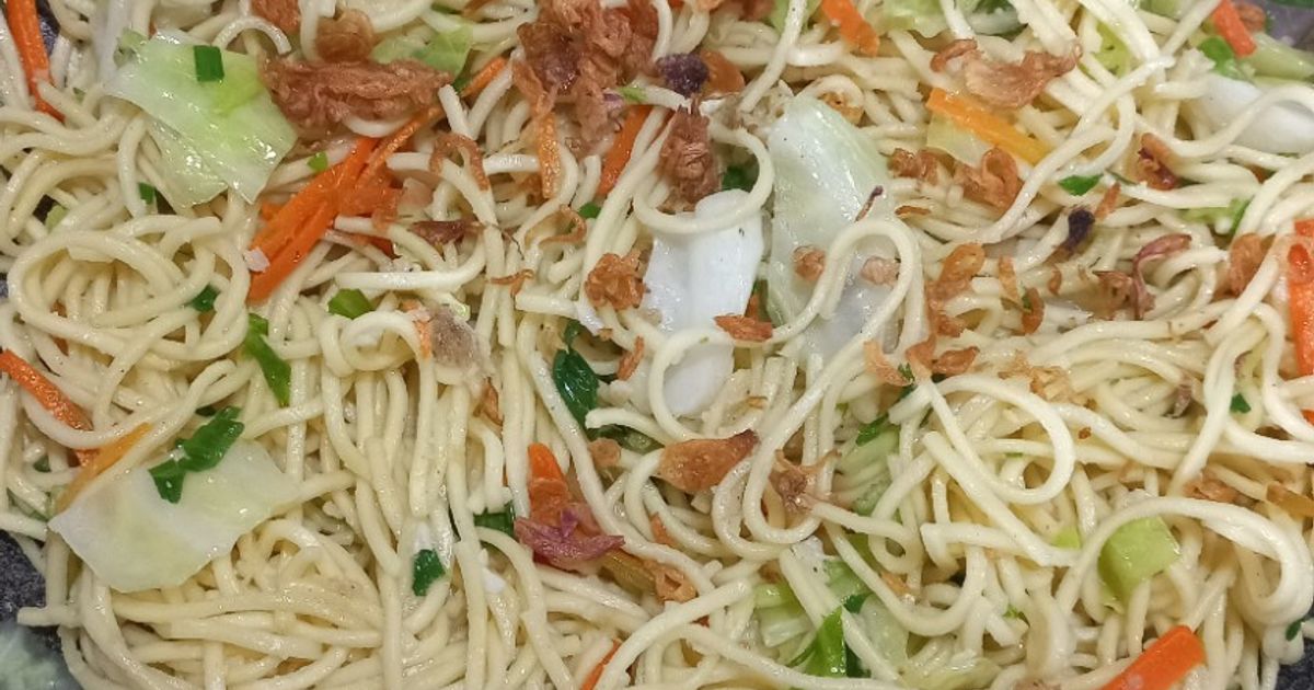 Mie goreng hajatan dengan bumbu jahe & pala
